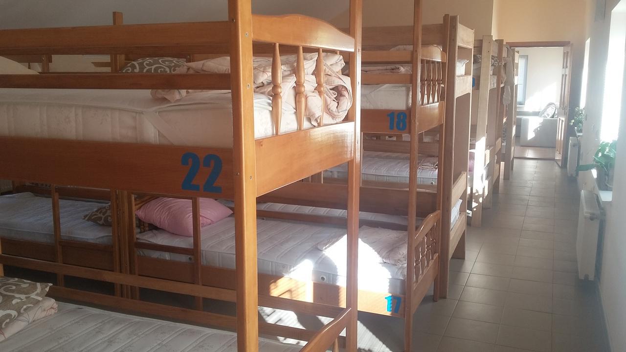Hostel Stozhary Ternopil Exterior photo