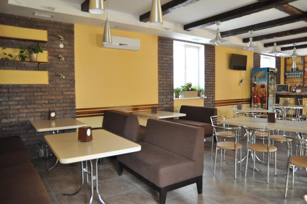 Hostel Stozhary Ternopil Exterior photo